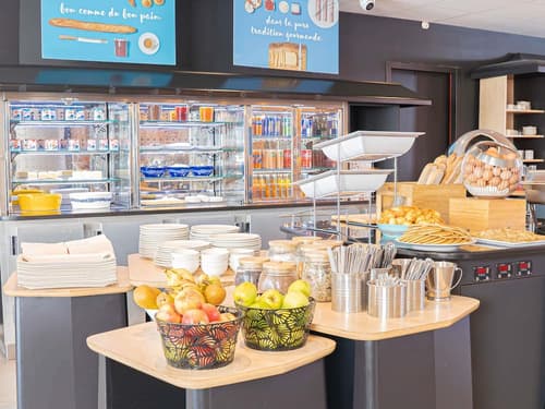 Novotel Suites Paris Montreuil Vincennes, Breakfast area