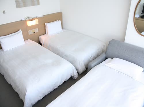 Grand Prince Hotel Hiroshima, Room