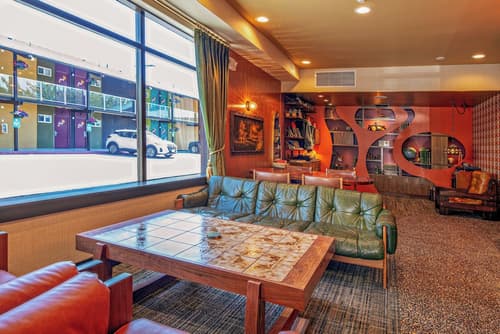 Hotel Zed Victoria, Lobby