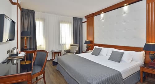 Best Western Premier CMC Girona, Room