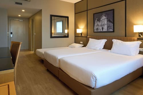 Portus Cale Hotel, Room