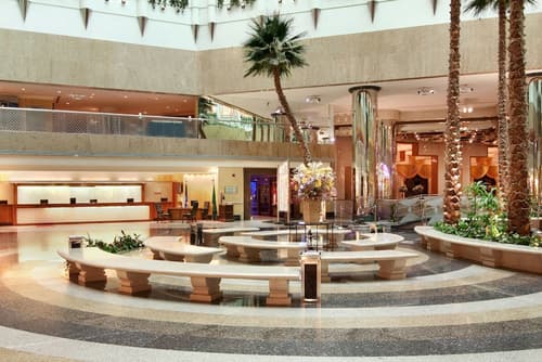 Jeddah Hilton, Lobby sitting area