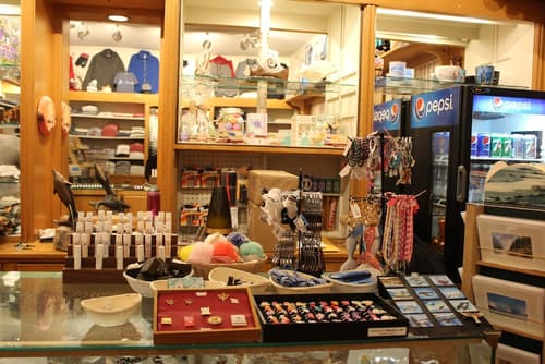 Hôtel Tadoussac, Gift shop