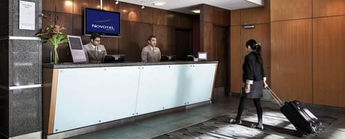 Novotel Wellington, Reception