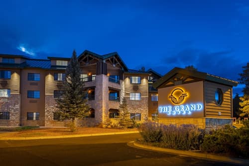 The Grand Hotel at the Grand Canyon, Primary image