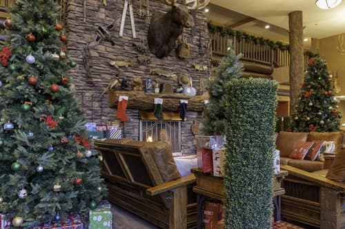 The Grand Hotel at the Grand Canyon, Lobby