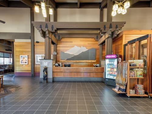 Wuksachi Lodge, Reception