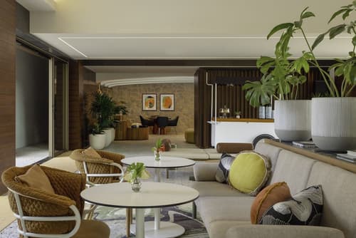 Ambassador Hotel of Waikiki, Tapestry Collection by Hilton, Lobby