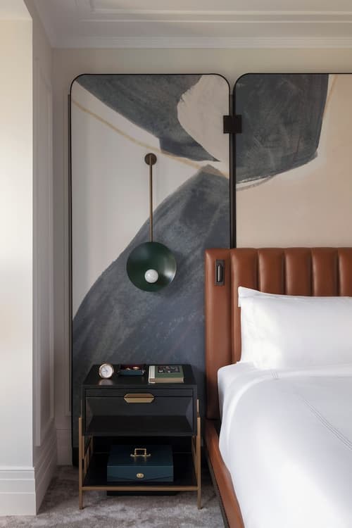 Raffles Boston, Room