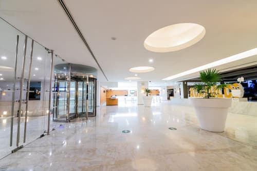 Hotel Emporio Acapulco, Reception