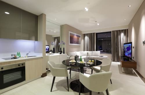 Makati Diamond Residences, Private kitchenette