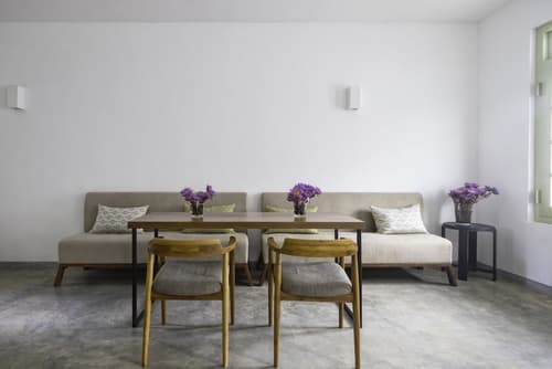 The Fort Printers, Lobby