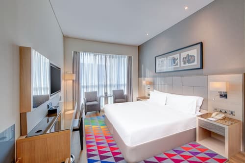 TRYP by Wyndham Abu Dhabi City Centre, Room