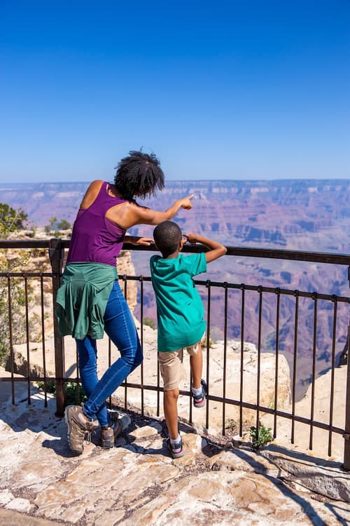 Yavapai Lodge, Hiking