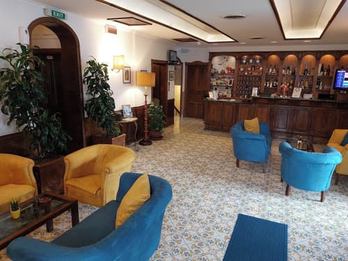 Hotel Mega Mare, Lobby sitting area