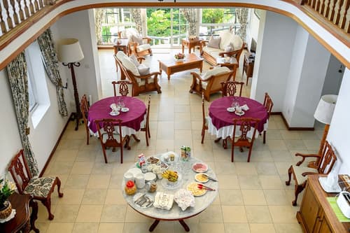 Beau Sejour Hotel, Living area