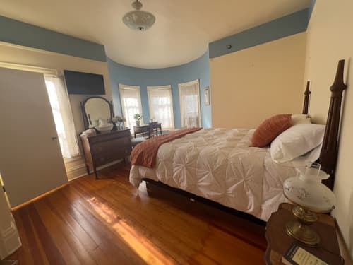 The Boho Buffalo Inn, Room