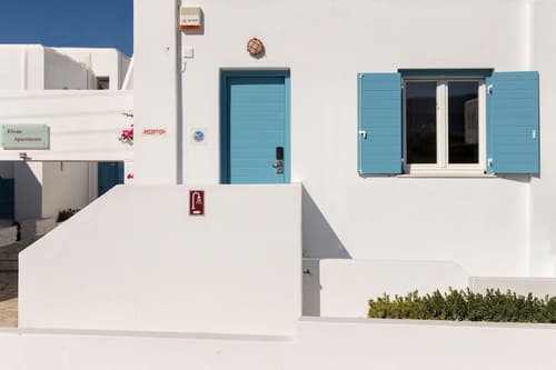 Fivos Apartments, Reception