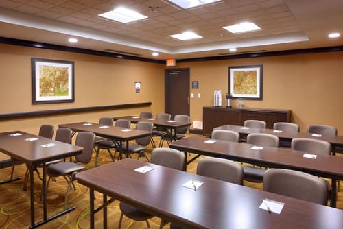 Staybridge Suites Cheyenne by IHG, Meeting facility