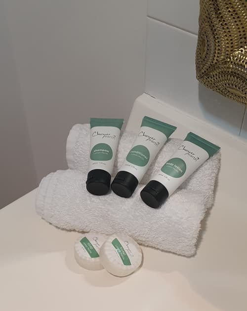 The Macquarie Hotel, Bathroom amenities