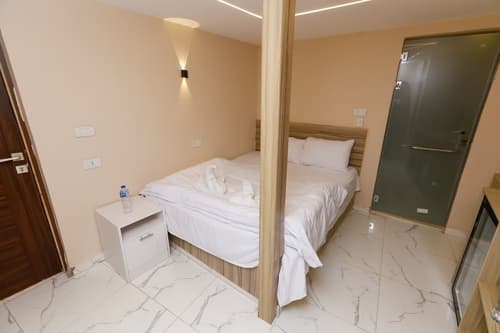 Pyramids Express View Inn, Room