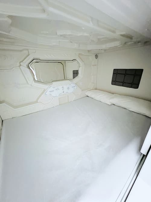 Hostel Space Capsule, Room