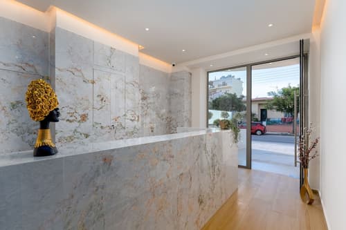 Selected Suites, Reception