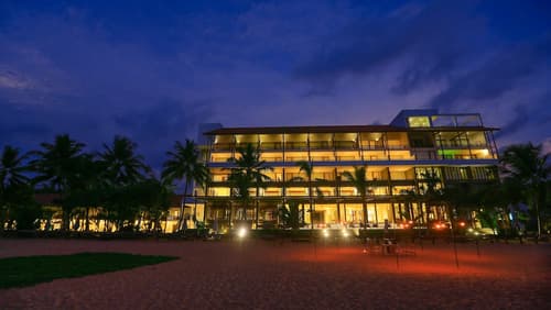 Pandanus Beach Resort & Spa, Exterior