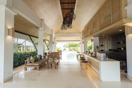 Sirarun Resort, Reception
