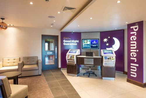 Premier Inn Winchester, Reception