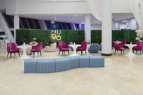 Nuvo Suites Hotel, Lobby