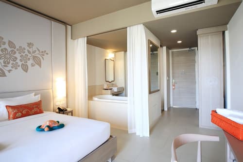 Proud Phuket, Room