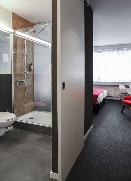 Home Swiss Hotel, Room