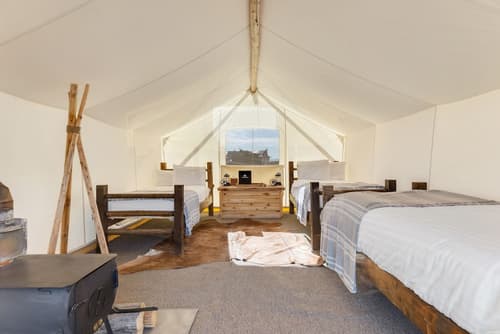 Under Canvas Grand Canyon, Room