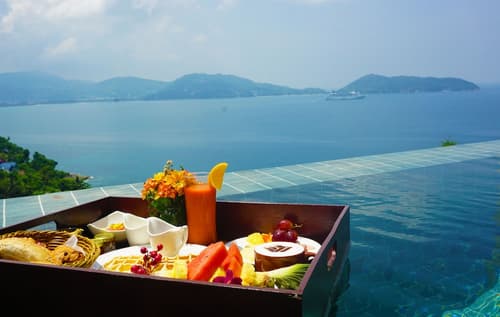 Wyndham Grand Phuket Kalim Bay, Room