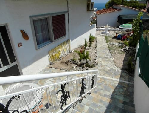 Eri Studios, Children's area