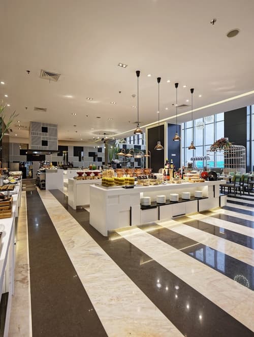 Vertu Harmoni Jakarta, Restaurant