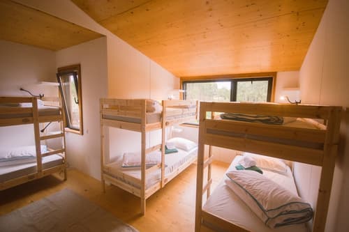 Bukubaki Eco Surf, Room