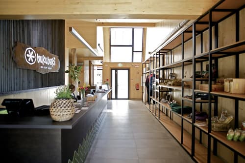 Bukubaki Eco Surf, Reception