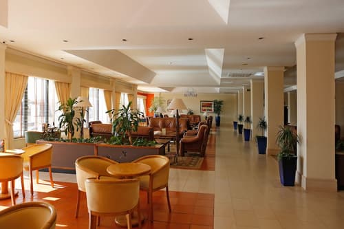 Verdi Santarem, Lobby