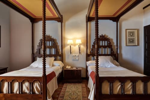 Parador de Úbeda, Room