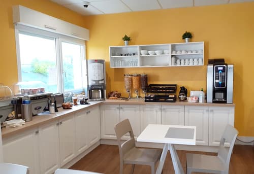 Comfort Aparthotel Le Mans, Breakfast area