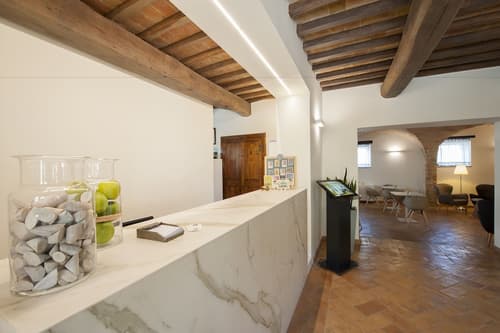 Relais dell'Olmo, Reception