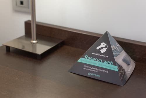 Alda Zaragoza Independencia, Room