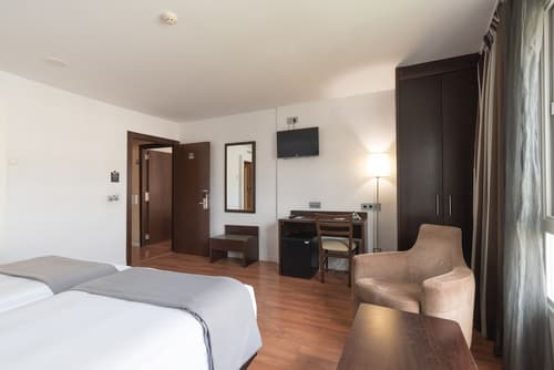 Alda Zaragoza Independencia, Room