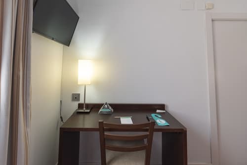 Alda Zaragoza Independencia, Room