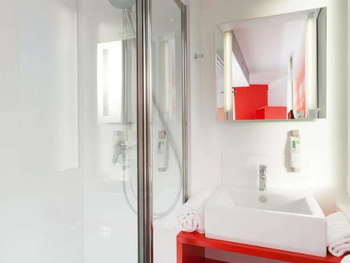 ibis Styles Vannes Gare Centre, Room