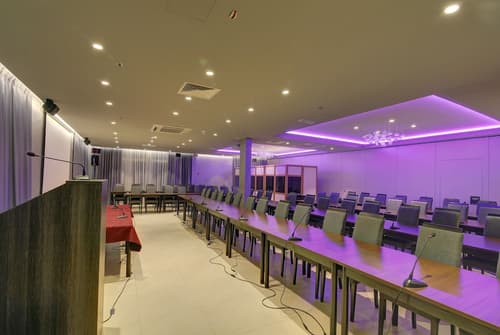 Hotel Lero, Meeting facility