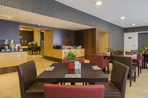 HF Fénix Urban, Restaurant