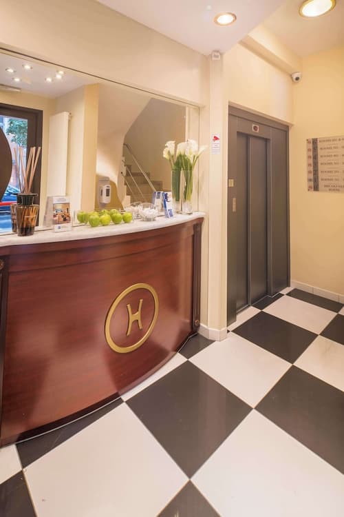 Best Western Plus Grand Hotel Victor Hugo, Lobby